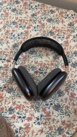 Apple headphones