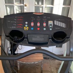 Treadmill 