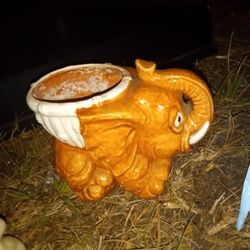 Vintage Elephant Planter 4.5 x 7" Japan

