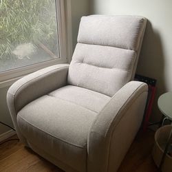 Power Glider/Recliner — Great For Nursery 