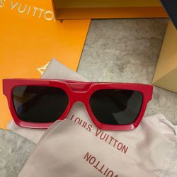 SUNGLASSES FOR SALE 🔥✅