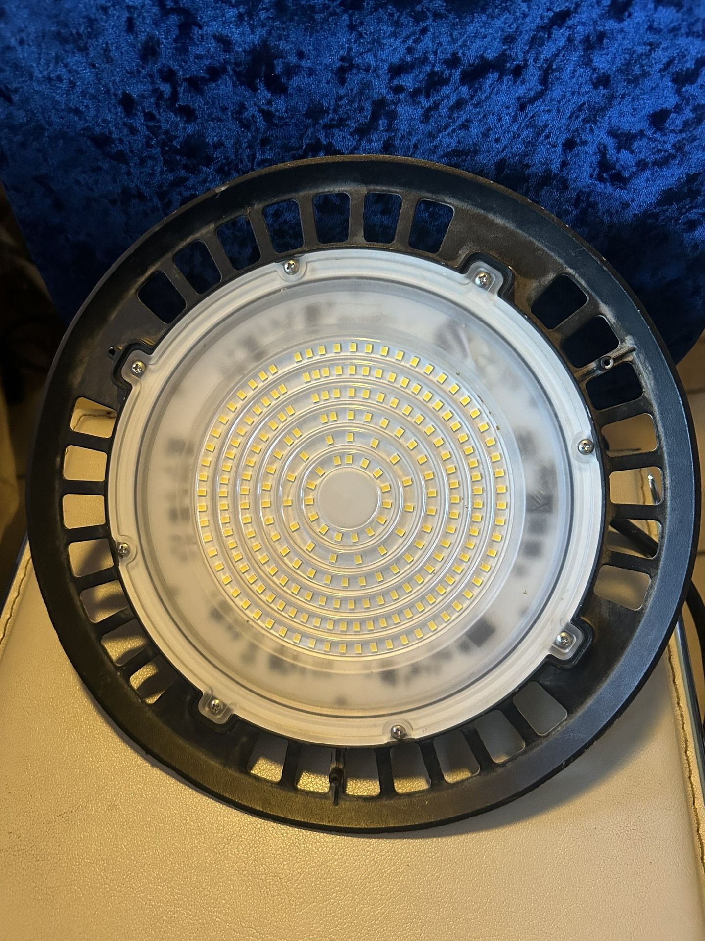 10” LED Shop Light (very bright)