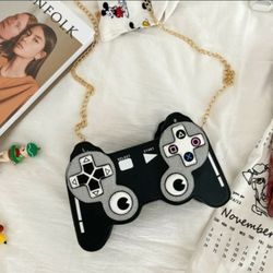 Black Gamer Pusre Crossbody Bag