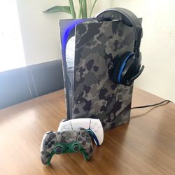 Sony Play Station 5 Digital Edition PS5 Camo Bundle