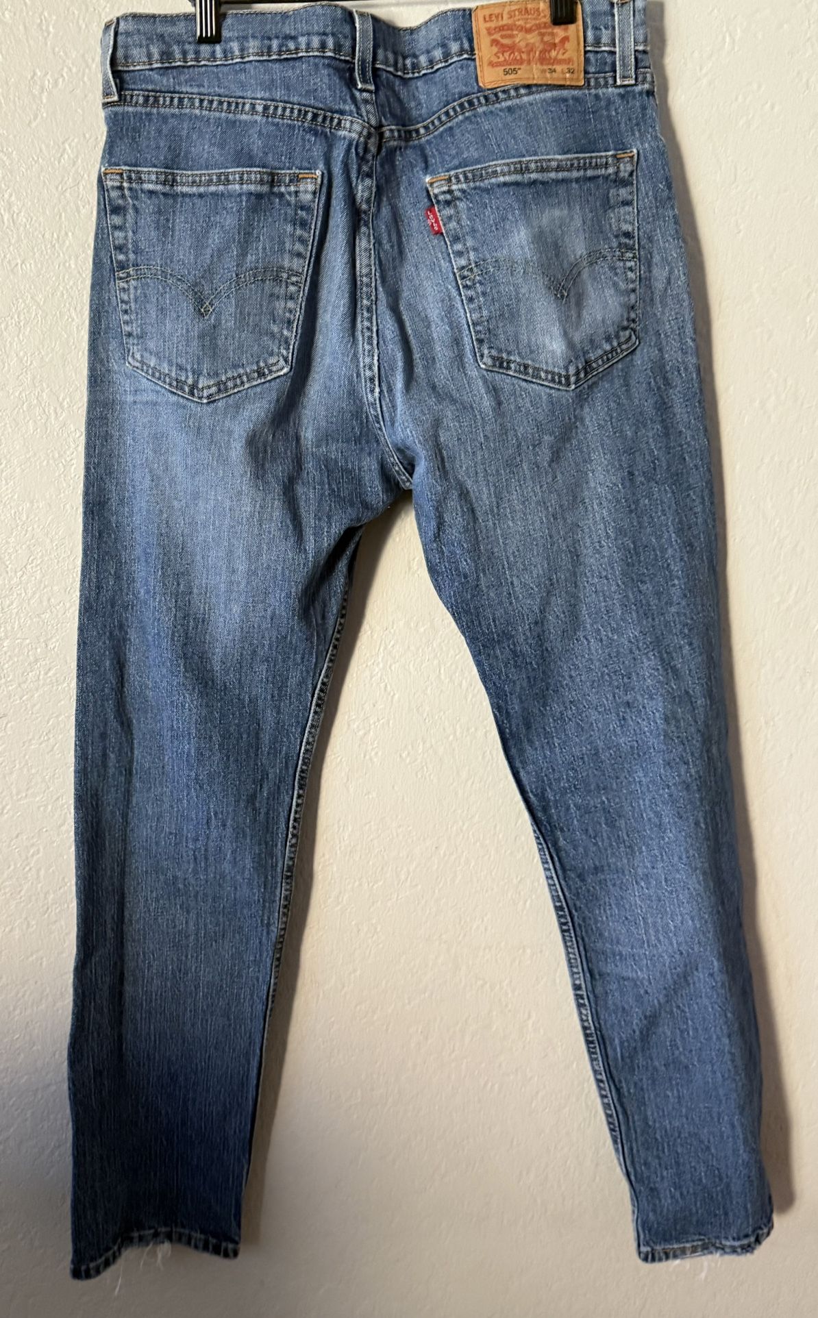 Men’s Levi Jeans