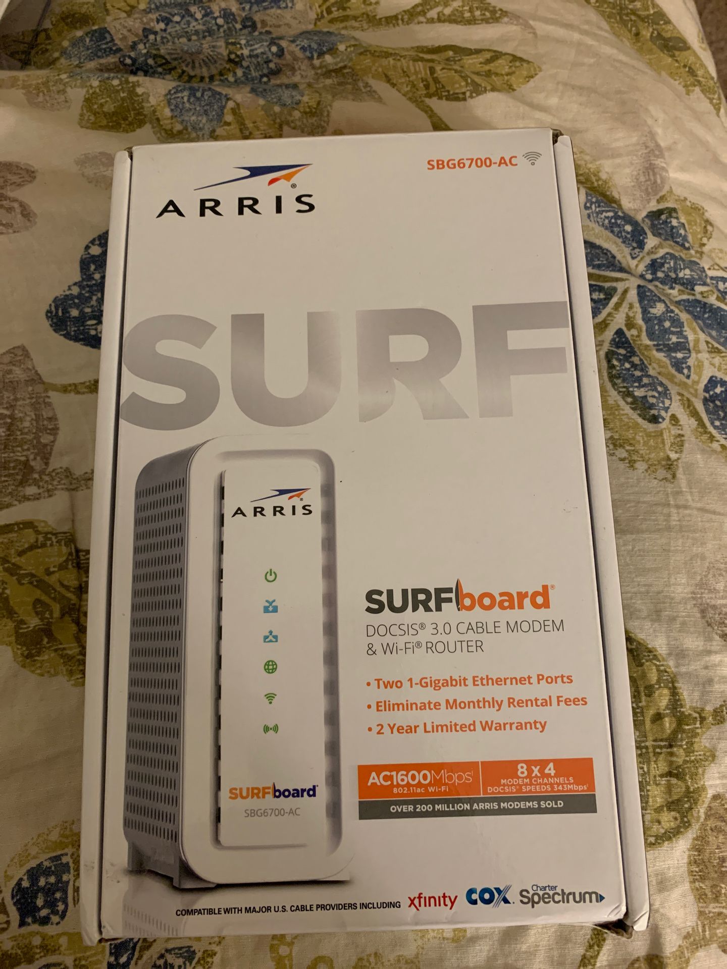 Surfboard Cable MoDem & Wi-Fi SBG6700-AC