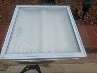 Lithonia lighting 2’x2’ LED
