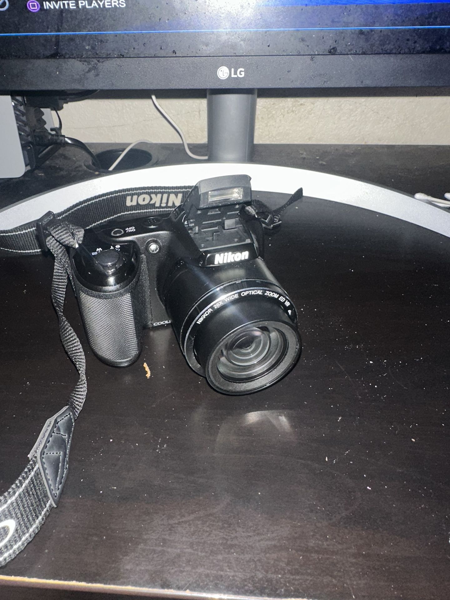 Nikon Coolpix L330