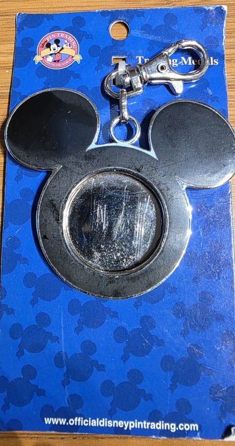 Disney Trading Medal