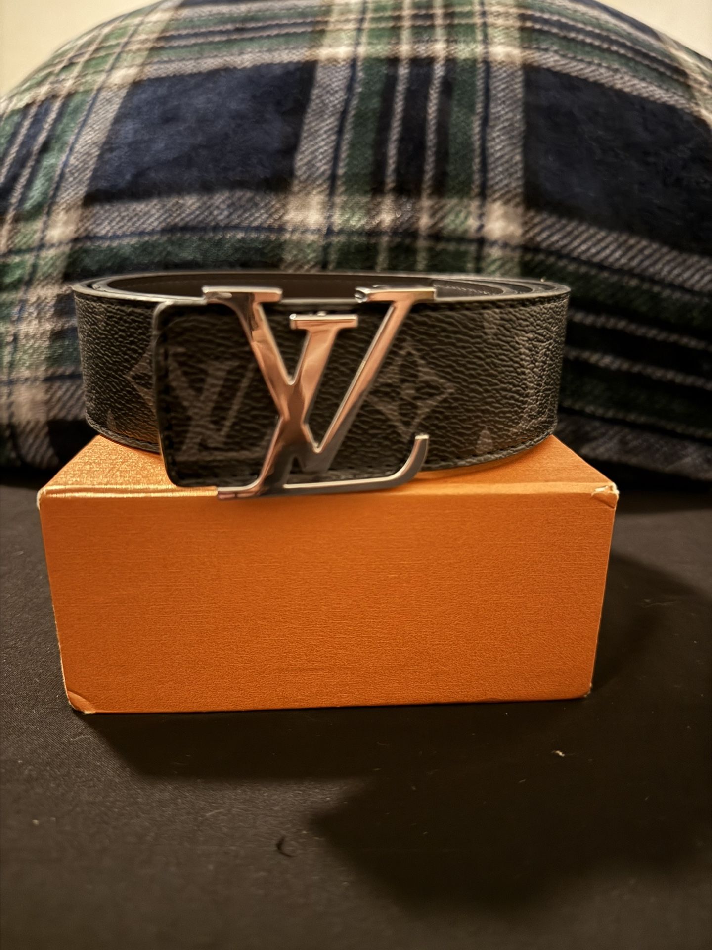 Louis Vuitton. 