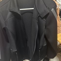 black jacket 