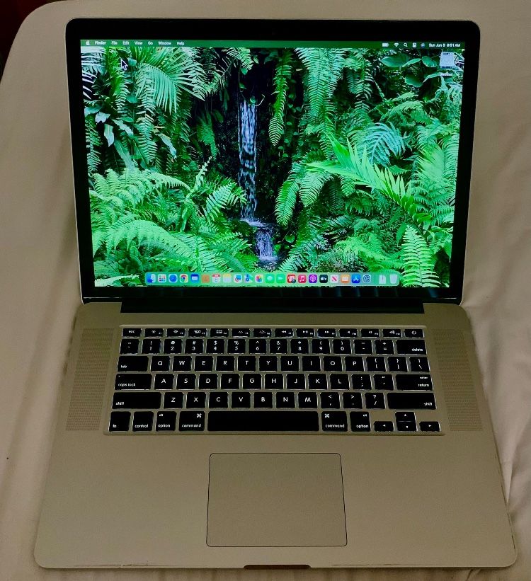 Apple MacBook Pro 15.4” Laptop - NVIDIA Ge Force - macOS 15.5 Sequoia