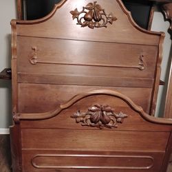 Antique Eastlake Victorian (Full) 18th Century Black Forest Walnut Hand Carved 