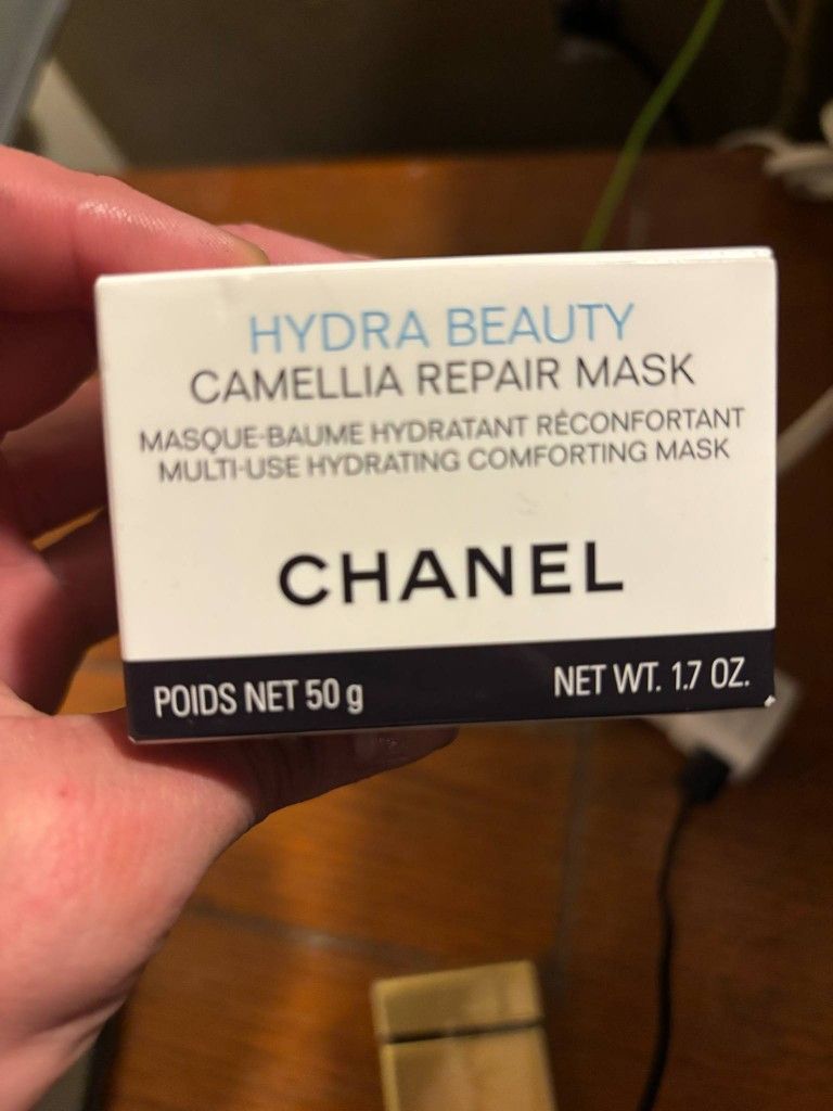 Chanel Hydra Beauty Camellia Repair Mask