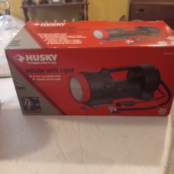 Husky Inflator With Light Model C0804 Brand New
