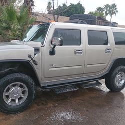 2004 Hummer H2