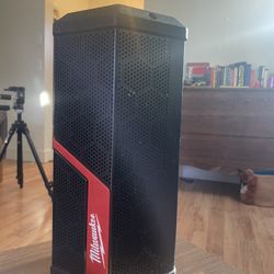 Milwaukee Jobsite Speaker