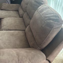 Sofa & Loveseat Recliner
