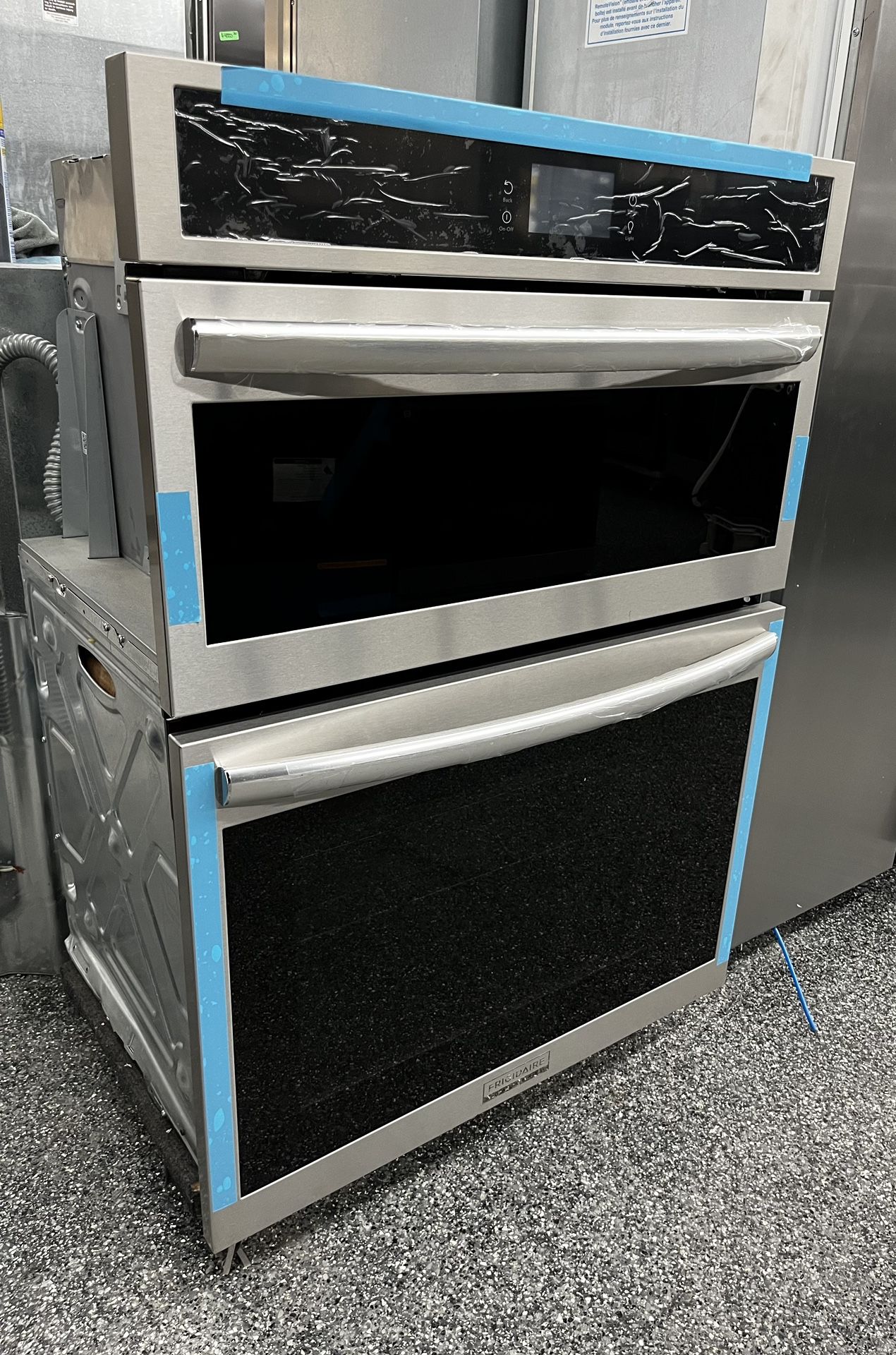 Frigidaire Gallery Stainless Steel 30” Built In Microwave Oven Combination