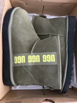 UGG Classic Mini Boots Olive Green
