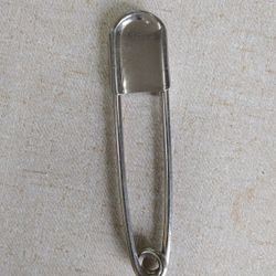 Vintage X-Large Safety Pin 5" Army Military Laundry Horse Blanket