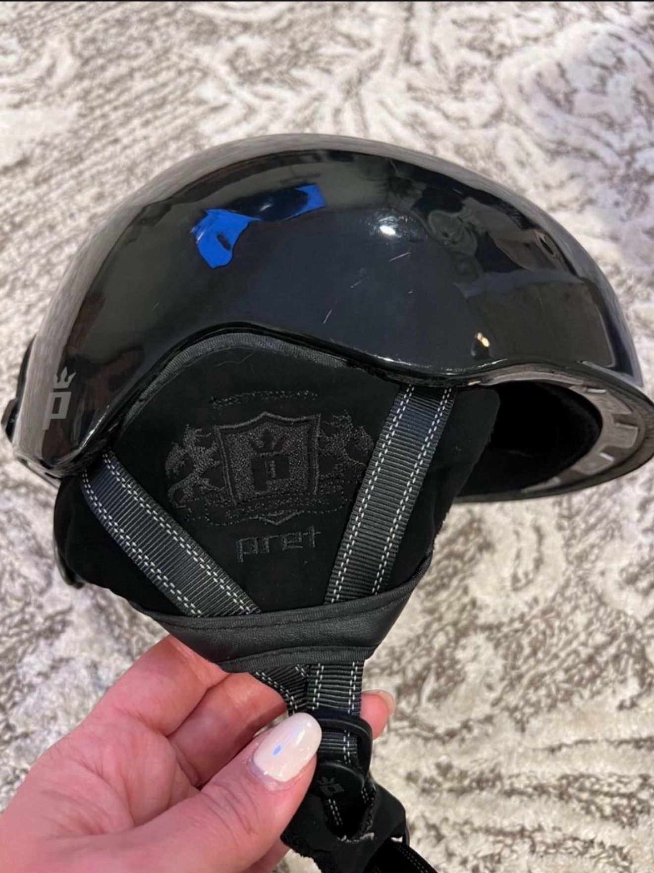 PRET Ski Helmet Sz Small