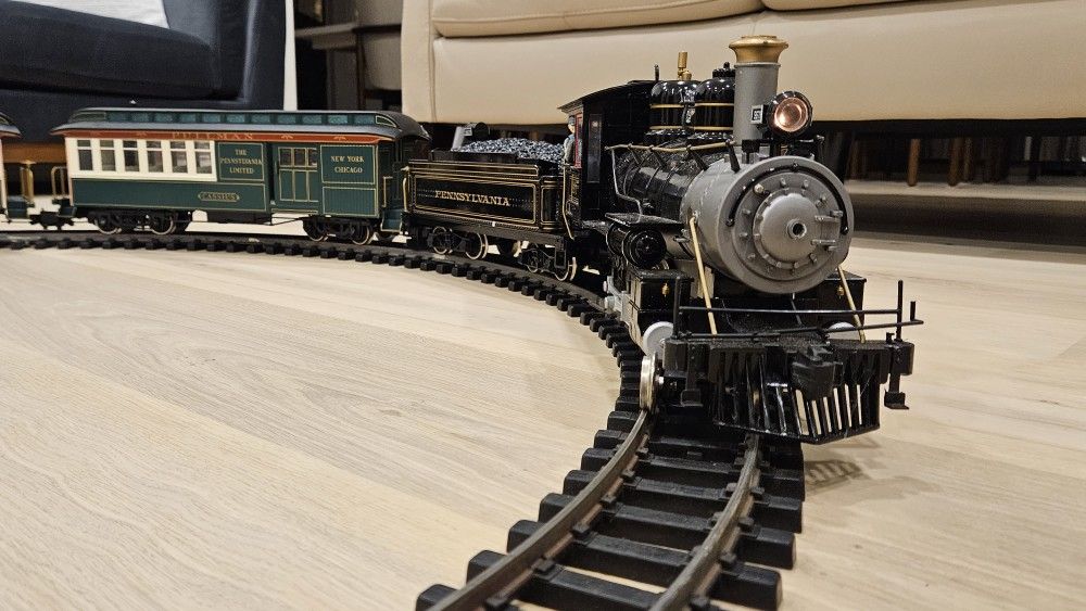 Train Set Liberty Bell Limited Bachmann Big Hauler for Sale in