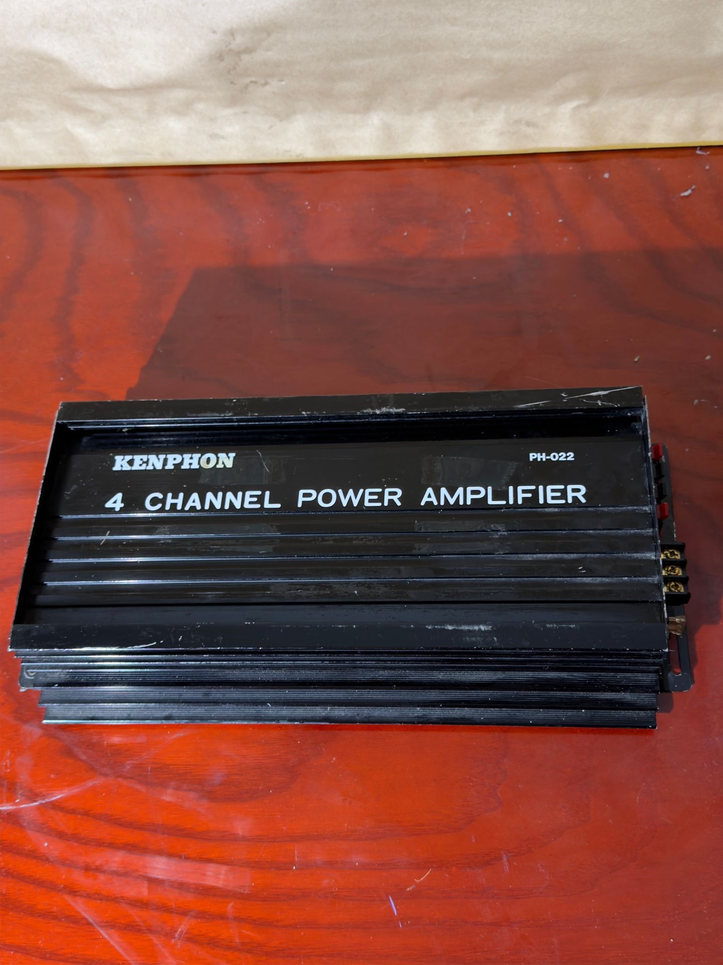 Kenphon PH-022 4 Channel Power Amplifier. 