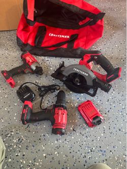 Craftsman 20v 3 tool kit 5 1/2” circular saw, 1/4” impact gun, 1/2” drill with 2AH battery, charger and bag