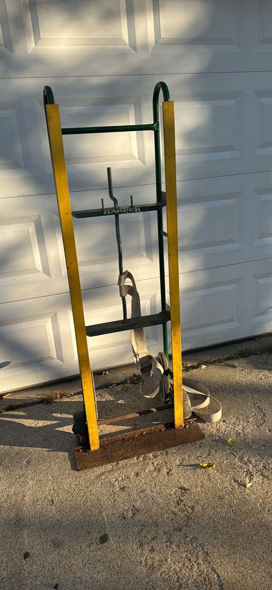 HARPER 800lbs Appliance Hand Truck with Industrial Strength Lifting Strap and Stair Glides