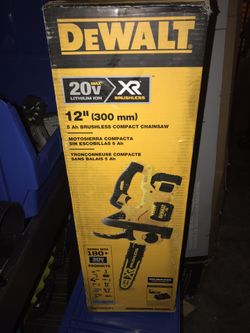 Dewalt 20 volt xr Brushless cordless chain saw new