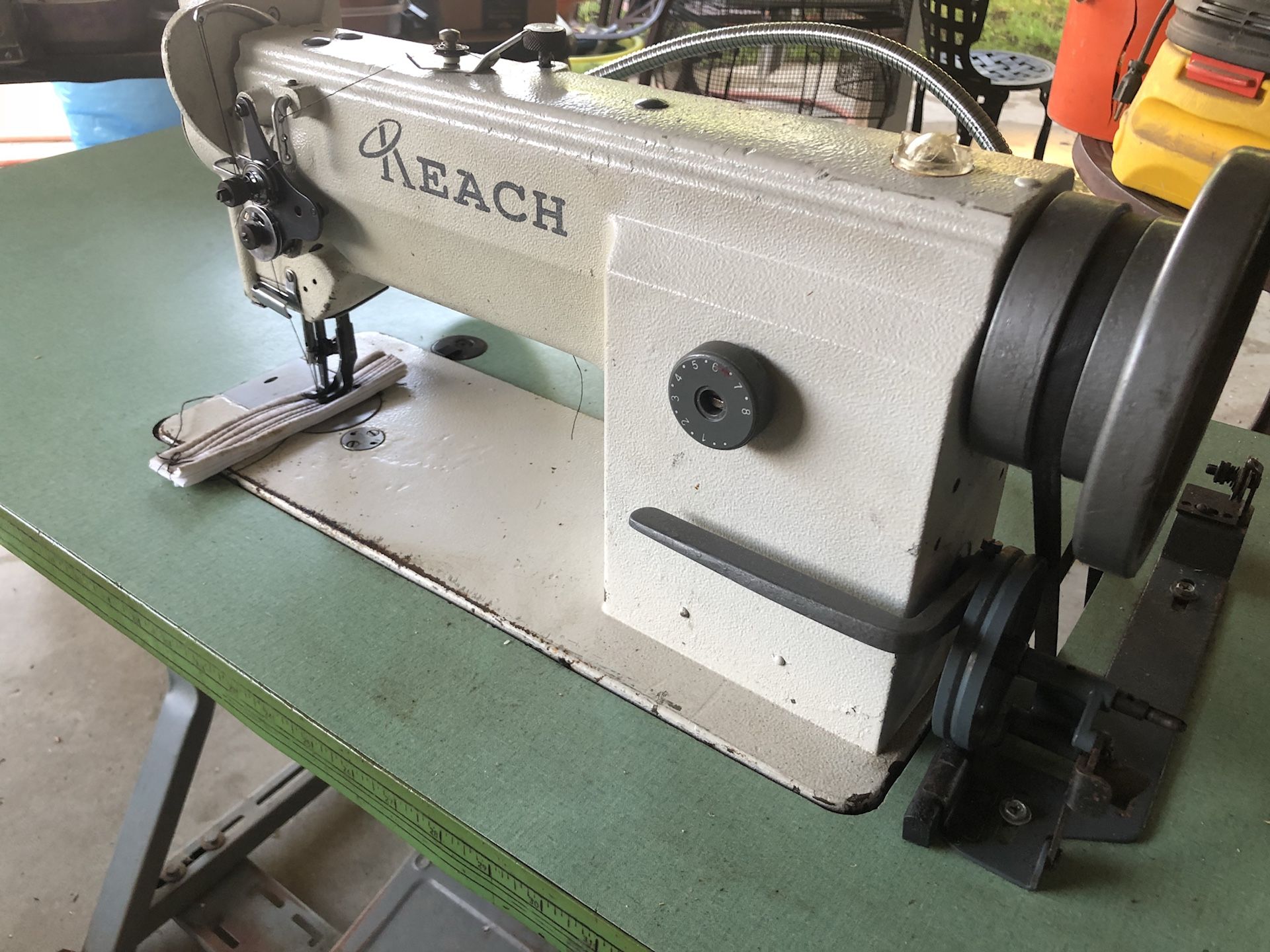 Industrial Upholstery/Leather Sew Machine