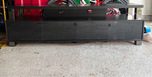 Engineered Wood TV Stand w Storage & Glass Doors