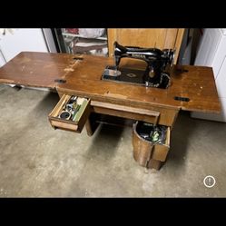 Singer Sowing Machine Table 
