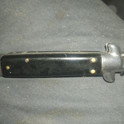 knife