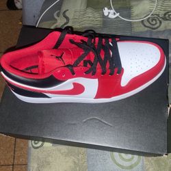 JORDAN 1 Lows White /Gym Red-black