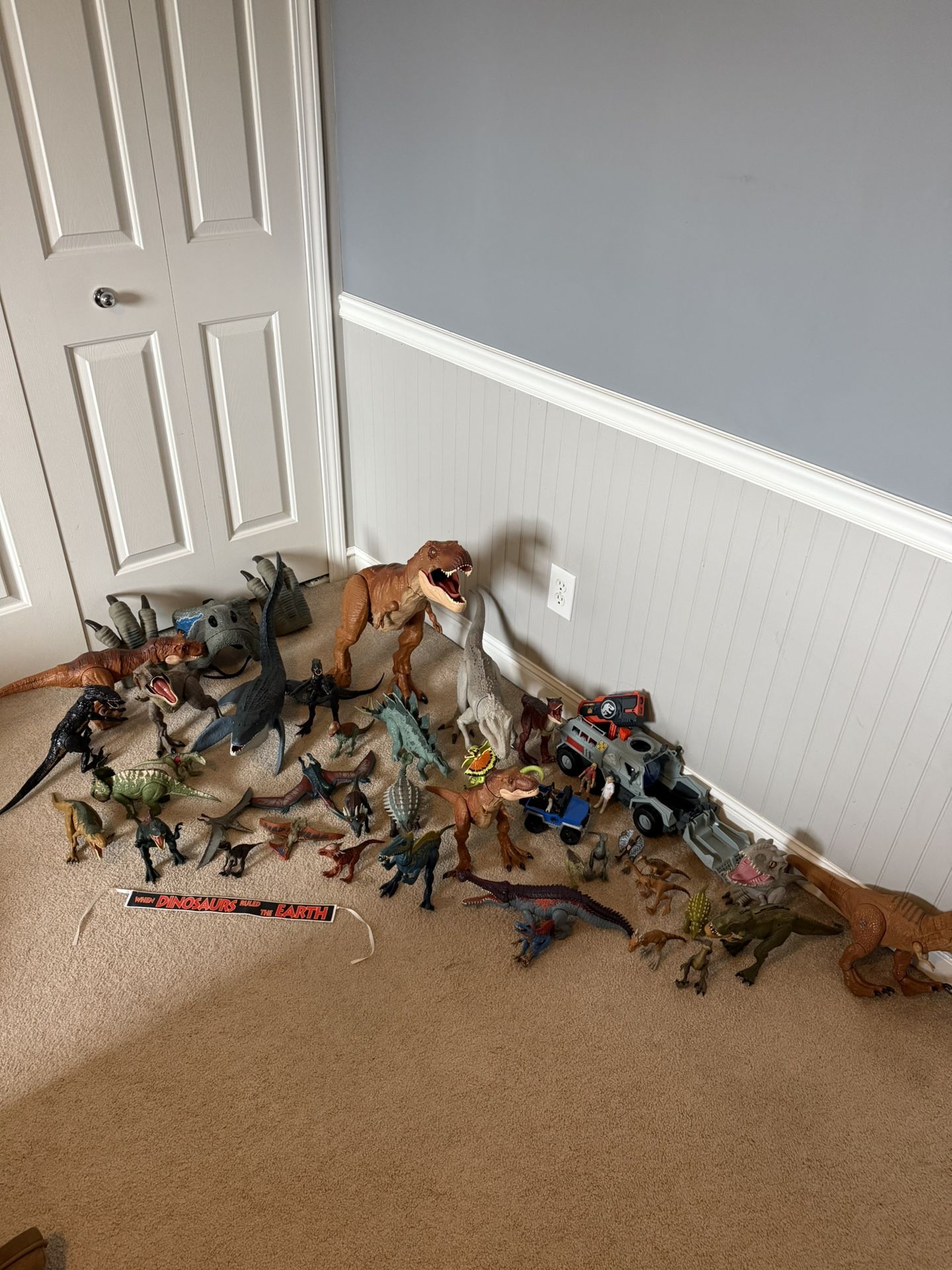 Jurassic Toy Collection