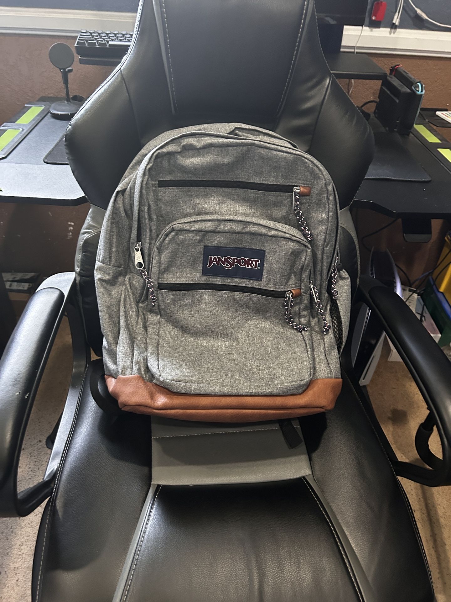Gray Jan sport backpack