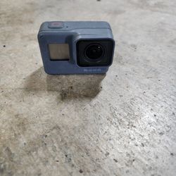 GoPro HERO5 Black Waterproof Digital Action Camera w/ 4K HD Video & 12MP Photo 