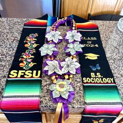 Graduation Leis & Stole Sash