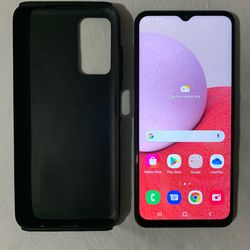 Unlocked 6.6-inch Samsung Galaxy A13 Phone📱, 32GB. Comes With a Cover.