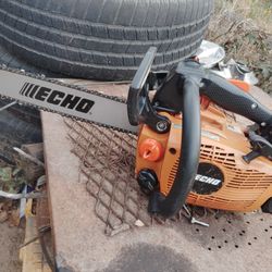Se Vende Echo Chainsaw Cs 355 T  En Buenas Condiciones  Jalando Al Cien 
