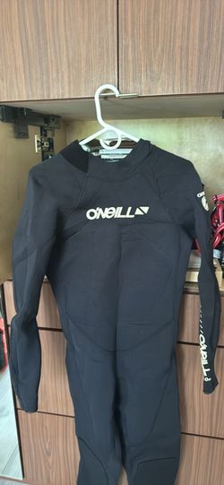O’Neill Men’s XL full-body wetsuit in excellent used condition. Ideal for scuba diving, surfing, snorkeling, freediving, paddleboarding, and other wat