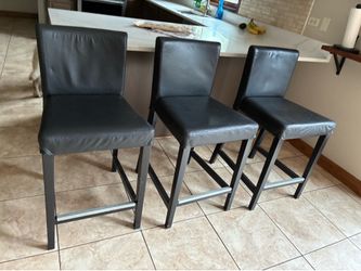 4 leather bar stools