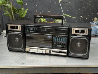 Sony CF-1010 Vintage Boombox - 1980s