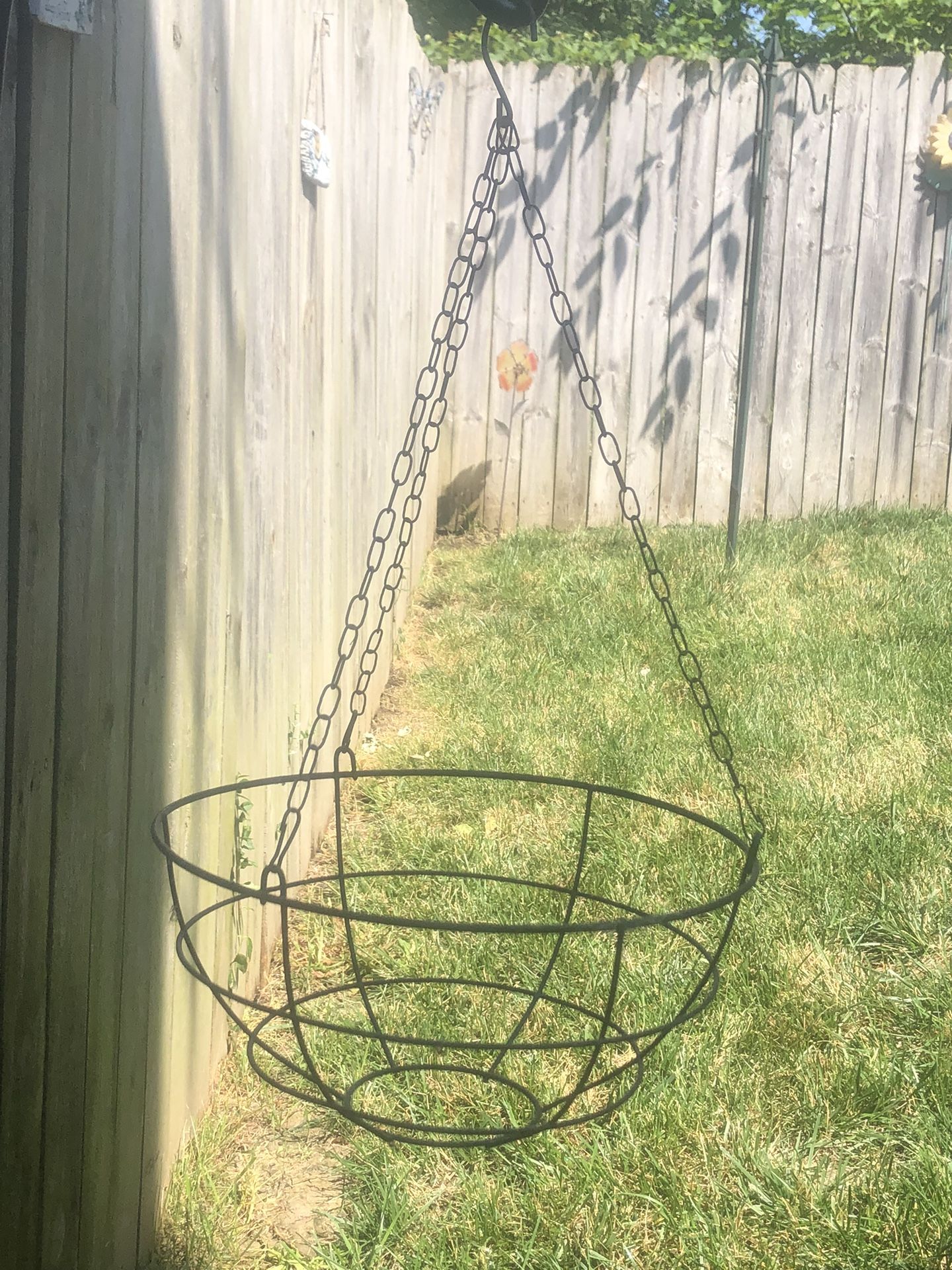 WIRE BASKET