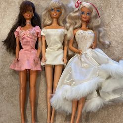 Vintage Barbie Doll 1966