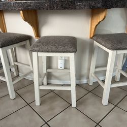 Bar Stools 