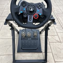 Logitech G29 with Stick Shift and Pedals