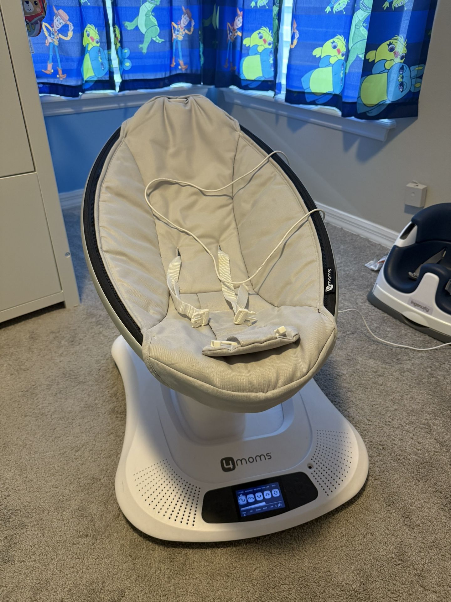 4Moms Baby Swing